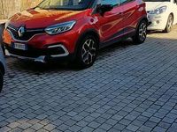Usata Renault Captur 95 CV (69 kW) 2018 Rosso SUV