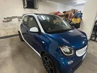 Begagnad Smart ForFour Prime 71 HK (52 kW) 2015 Blå Halvkombi