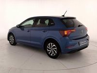 Usata VW Polo Life 95 CV (69 kW) 2023 Reef blue metallizzato Utilitaria