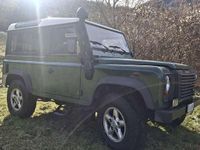 Usata Land Rover Defender SE 122 CV (89 kW) 2005 Verde Station wagon