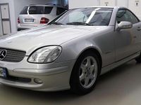Usata Mercedes SLK230 197 CV (144 kW) 2001 Argento Cabrio