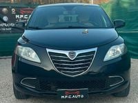 Usata Lancia Ypsilon 69 CV (50 kW) 2015 Nero Utilitaria