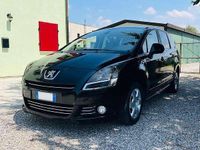 Usata Peugeot 5008 Access 115 CV (84 kW) 2013 Nero Monovolume