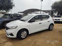 Usata Dacia Sandero Essentiel 91 CV (66 kW) 2021 Bianco Berlina