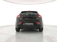 Usata Volvo V40 Business Edition 120 CV (88 kW) 2016 Nero Berlina