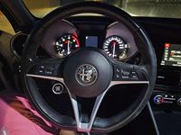 Usata Alfa Romeo Giulia Super 190 CV (139 kW) 2019 Bianco Berlina