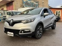 Usata Renault Captur 90 CV (66 kW) 2013 Argento SUV