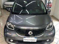 Usata Smart ForFour Passion 89 CV (65 kW) 2019 Grigio Utilitaria