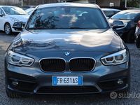 Usado BMW 118 150 CV (110 kW) 2018 Gris Utilitario