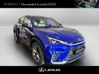 Nuova Lexus LBX 136 CV (100 kW) 2025 Nero SUV