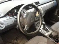 Usata VW Passat 150 CV (110 kW) 2014 Blu Station wagon