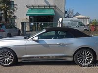Usata Ford Mustang 2018 Grigio Cabrio