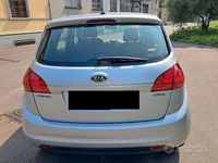Usata Kia Venga LX 77 CV (56 kW) 2012 Grigio Utilitaria