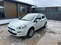 Usata Fiat Punto Lounge 77 CV (56 kW) 2016 Bianco Berlina