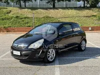Usata Opel Corsa 95 CV (69 kW) 2011 Nero Utilitaria
