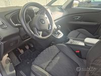 Usata Renault Grand Scénic IV 150 CV (110 kW) 2020 Grigio Monovolume