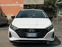 Usata Hyundai i20 84 CV (61 kW) 2023 Bianco Utilitaria