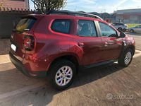 Usata Dacia Duster Comfort 101 CV (74 kW) 2022 Rosso SUV