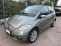 Usata Mercedes A200 Avantgarde 140 CV (102 kW) 2005 Grigio Berlina