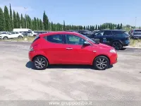 Usata Lancia Ypsilon Silver 69 CV (50 kW) 2013 Rosso Utilitaria