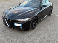 Usata Alfa Romeo Giulia 150 CV (110 kW) 2017 Nero Berlina