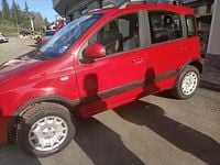 Usata Fiat Panda 4x4 Climbing 69 CV (50 kW) 2011 Rosso Utilitaria