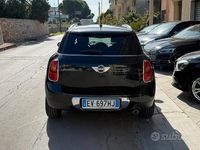 Usata Mini Cooper D Countryman Business 143 CV (105 kW) 2014 Nero SUV