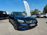 Usata Mercedes C220 194 CV (142 kW) 2018 Blu Station wagon