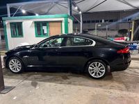 Usata Jaguar XF 190 CV (139 kW) 2012 Nero Berlina
