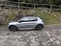 Usata Peugeot 208 GT 131 CV (96 kW) 2023 Utilitaria