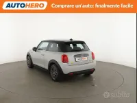 Usata Mini Cooper SE 75 kW (102 CV) 2020 Grigio Utilitaria