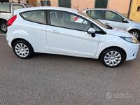 Usata Ford Fiesta 2010 Bianco Utilitaria