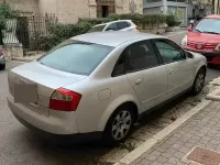 Usata Audi A4 130 CV (95 kW) 2001 Grigio Berlina
