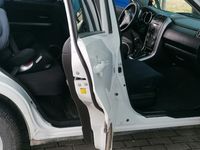 Usata Suzuki Grand Vitara 129 CV (94 kW) 2011 Bianco SUV