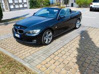 Usata BMW 320 Cabriolet 170 CV (125 kW) 2009 Nero Cabrio