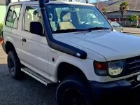 Usata Mitsubishi Pajero Top 99 CV (72 kW) 1999 Bianco SUV