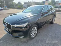Usata Volvo XC60 Momentum 197 CV (144 kW) 2020 Nero SUV