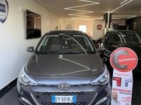 Usata Hyundai i20 Style 75 CV (55 kW) 2015 Grigio Berlina