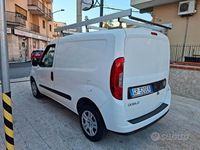 Usata Fiat Doblò 90 CV (66 kW) 2015 Bianco Monovolume