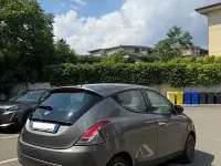 Usata Lancia Ypsilon 69 CV (50 kW) 2019 Grigio Utilitaria