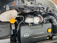 Usata Opel Corsa 75 CV (55 kW) 2012 Argento Utilitaria