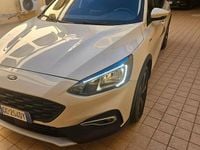 Begagnad Ford Focus Active 120 HK (88 kW) 2021 Vit Minibuss