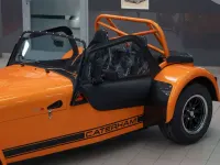 Nuova Caterham Seven 170 CV (125 kW) 2026 Sunset riot Cabrio