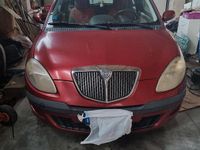 Usata Lancia Ypsilon 69 CV (50 kW) 2005 Rosso Utilitaria