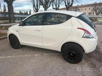 Usata Lancia Ypsilon 2014 Bianco Utilitaria