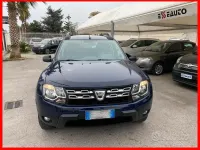 Usata Dacia Duster Lauréate 109 CV (80 kW) 2015 Bluazzurro SUV