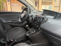 Usata Lancia Ypsilon 69 CV (50 kW) 2016 Utilitaria