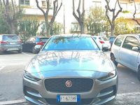 Usata Jaguar XE 180 CV (132 kW) 2019 Grigio Berlina