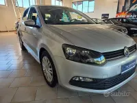 Usata VW Polo Trendline 75 CV (55 kW) 2017 Grigio Berlina