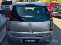 Usata Opel Meriva Cosmo 101 CV (74 kW) 2004 Blu Monovolume
